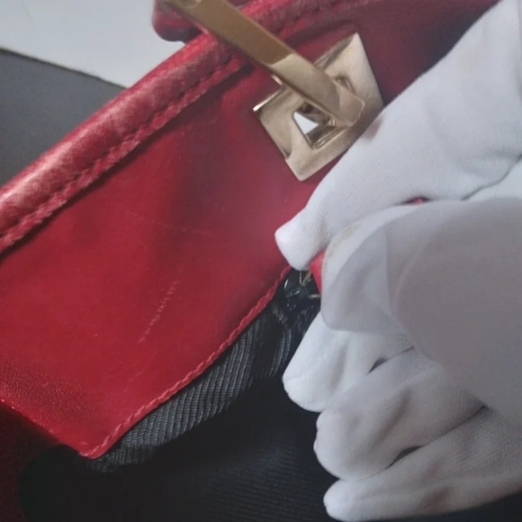 GUCCI SMALL CANVAS TOTE - Picture 11 of 13